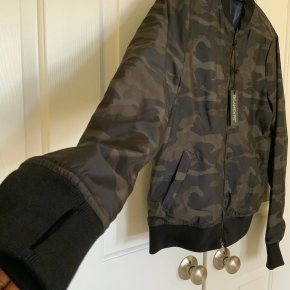 Blanc Noir Reversible Bomber Jacket Camo Navy Small NWT - Picture 7 of 12